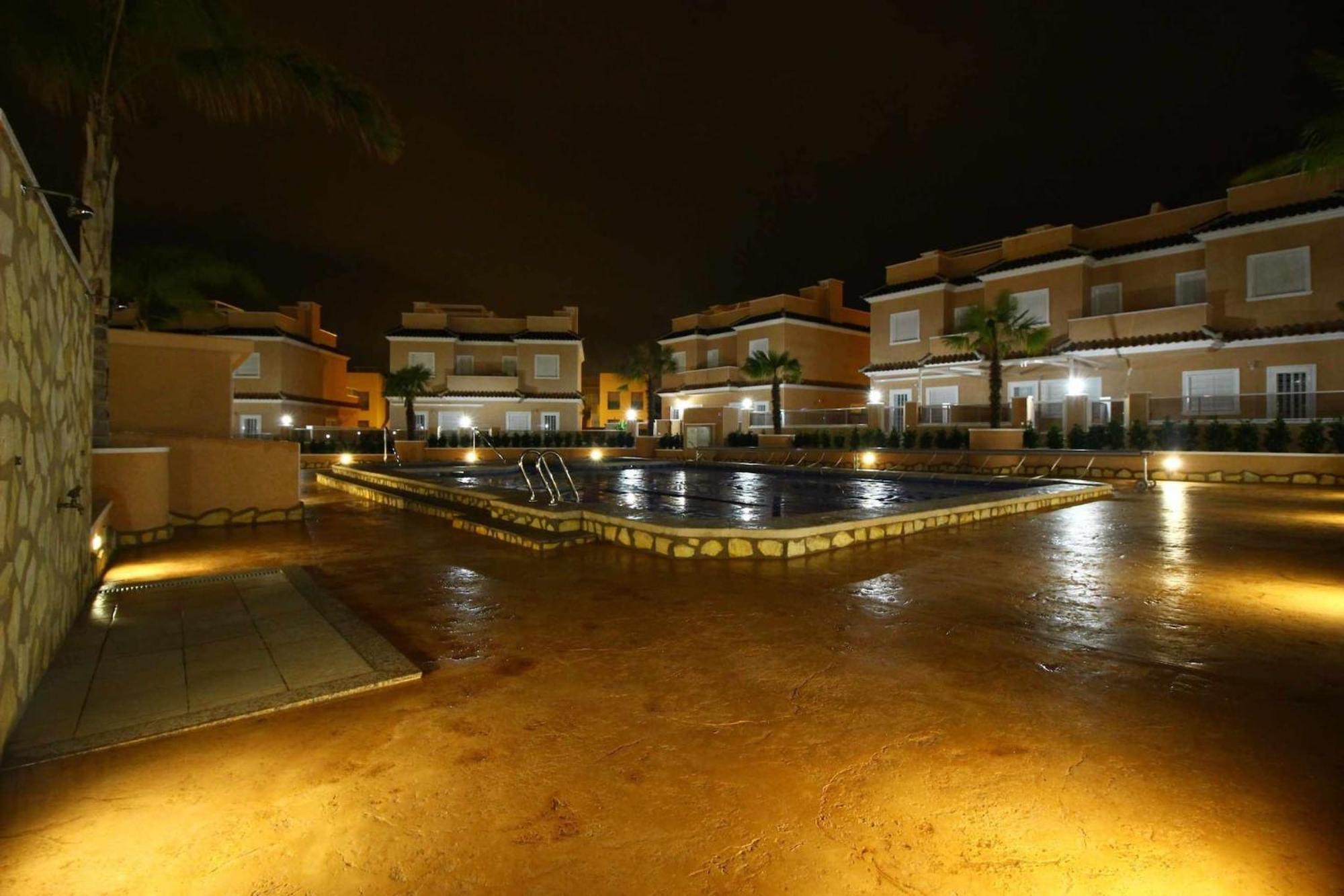 Duplex Campoamor Heated Pool Екстериор снимка